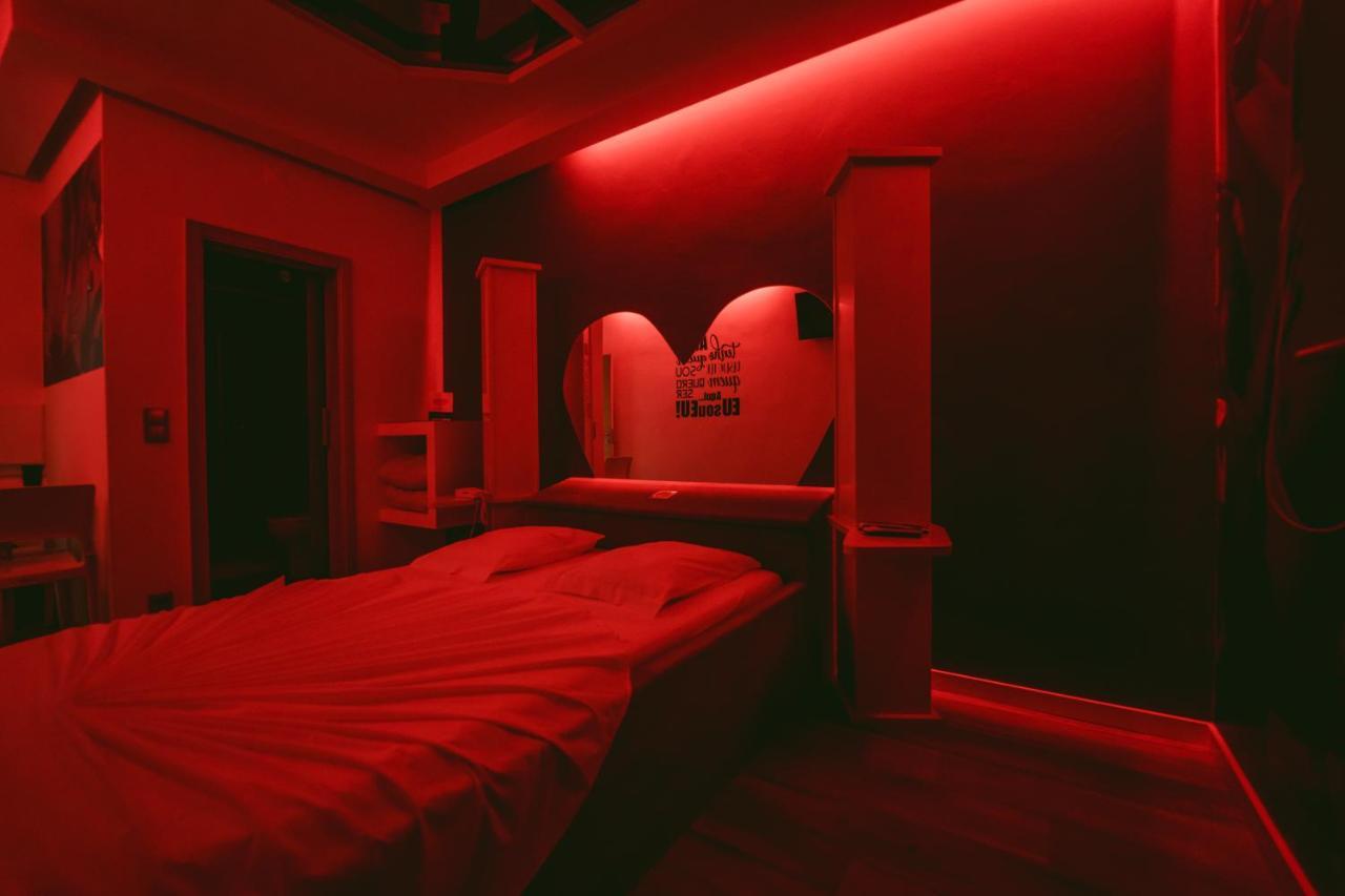 Double Room with Spa Bath,1297525810:JPEG